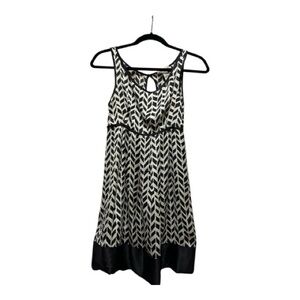 Forever 21 Black and Cream Patterned Dress